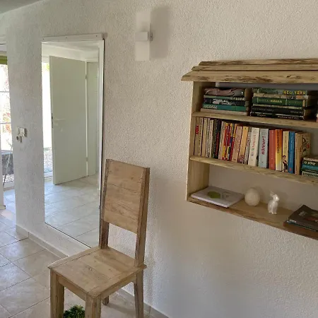 Haus Am Pool Guest house Knautkleeberg