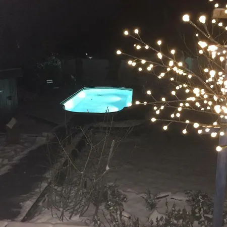 Haus Am Pool Guest house